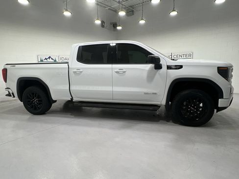 Used 2024 GMC Sierra 1500 Elevation AWD/4WD image 9