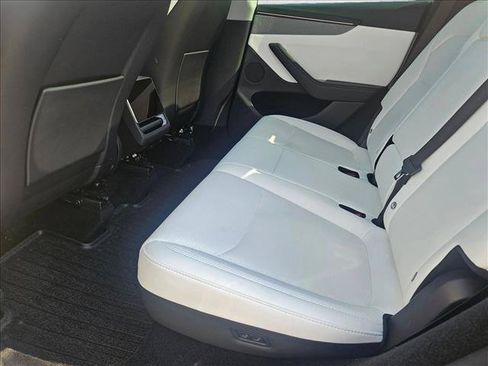 Used 2026 Tesla Model Y Long Range AWD/4WD image 20