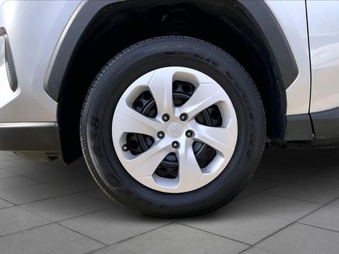 Used 2024 Toyota RAV4 LE image 11