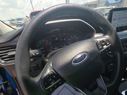 Used 2021 Ford Escape SE FWD image 6