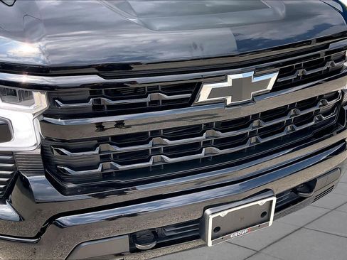 Used 2024 Chevrolet Silverado 1500 RST RWD image 31