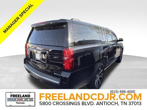 Used 2018 Chevrolet Suburban Premier w/ Max Trailering Package AWD/4WD image 2