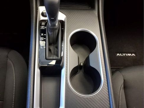 New 2026 Nissan Altima 2.5 SV FWD image 15
