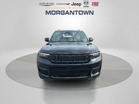 Used 2024 Jeep Grand Cherokee L Summit w/ Advanced Protech Group IV image 2