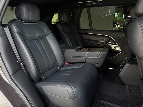 Used 2023 Land Rover Range Rover Long Wheelbase Autobiography AWD/4WD image 35