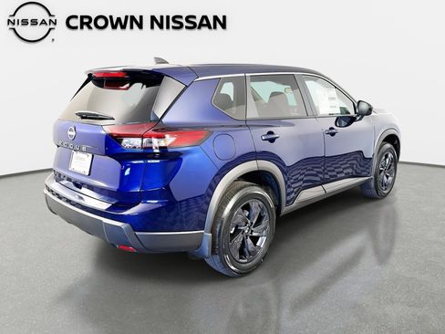 New 2026 Nissan Rogue SV image 5