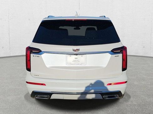 Used 2025 Cadillac XT6 Premium Luxury w/ LPO, Floor Liner Package image 6
