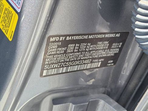 Used 2016 BMW X3 sDrive28i RWD image 23