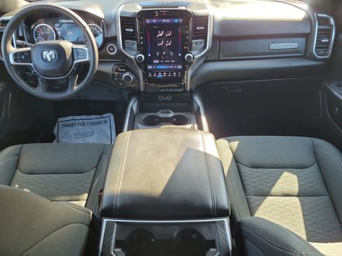 Used 2025 RAM 1500 Big Horn AWD/4WD image 10