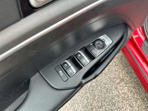 Certified 2025 Kia K5 LXS FWD image 17