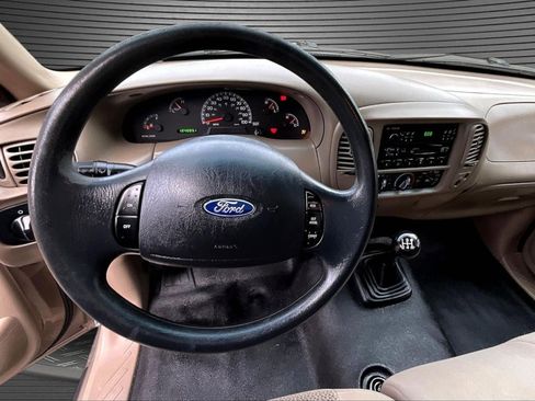 Used 2003 Ford F150 XL image 9