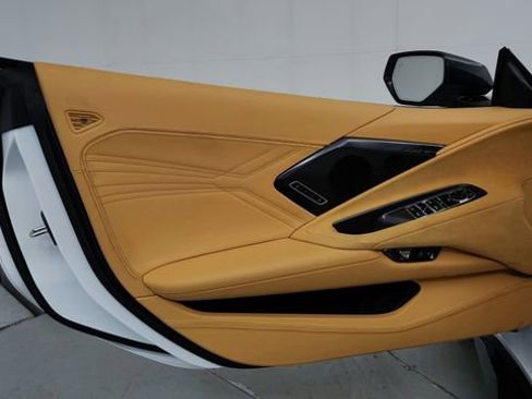 Used 2023 Chevrolet Corvette Z06 w/ Stealth Interior Trim Package image 11