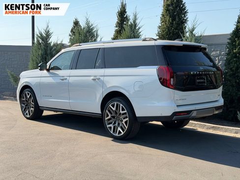 Used 2025 Ford Expedition Max Platinum w/ Platinum Ultimate Package AWD/4WD image 5
