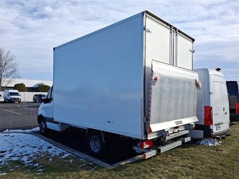 Used 2023 Mercedes-Benz Sprinter 4500 image 4