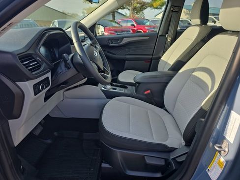 Used 2025 Ford Escape Active w/ Cold Weather Package image 23