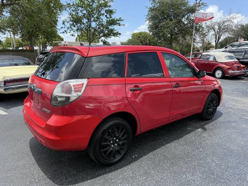 Used 2007 Toyota Matrix FWD image 7