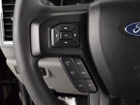 Used 2017 Ford F250 XLT w/ Snow Plow Prep Package image 14