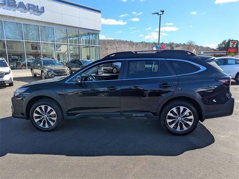 Used 2025 Subaru Outback Limited image 5