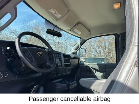 Used 2019 Chevrolet Express 2500 w/ Driver Convenience Package image 24