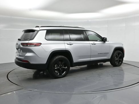 Used 2021 Jeep Grand Cherokee L Laredo AWD/4WD image 24