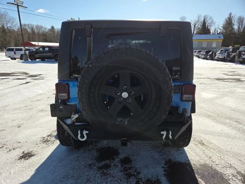 Used 2015 Jeep Wrangler Sport w/ Quick Order Package 24S image 7