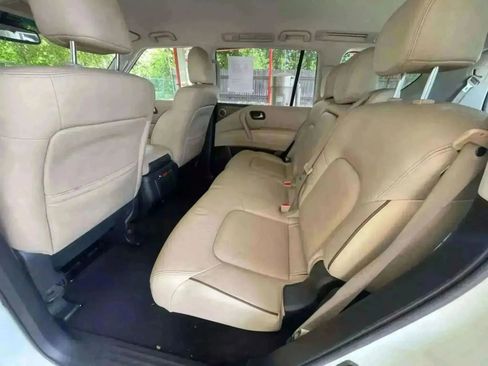 Used 2017 Nissan Armada SL image 31