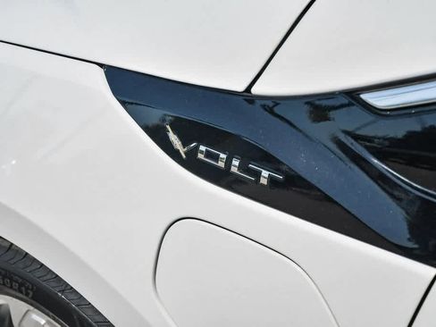 Used 2019 Chevrolet Volt LT w/ Power Convenience Package image 7