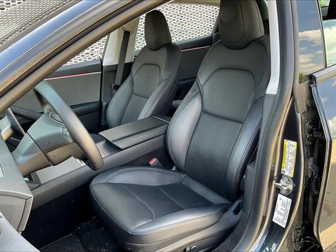 Used 2024 Tesla Model 3 Standard Range image 7