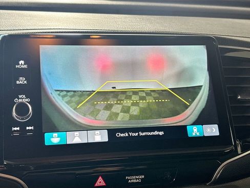 Certified 2025 Honda Ridgeline Sport image 17