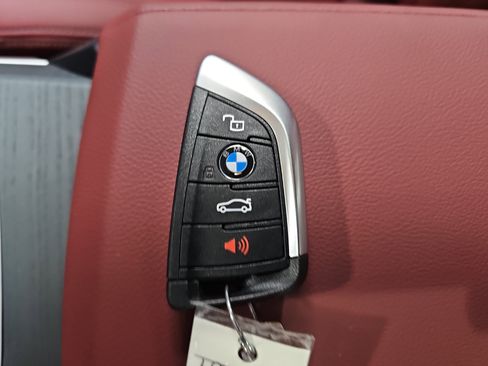 New 2026 BMW 330i 330i w/ Premium Package image 36