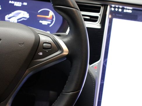 Used 2018 Tesla Model S 75D image 46