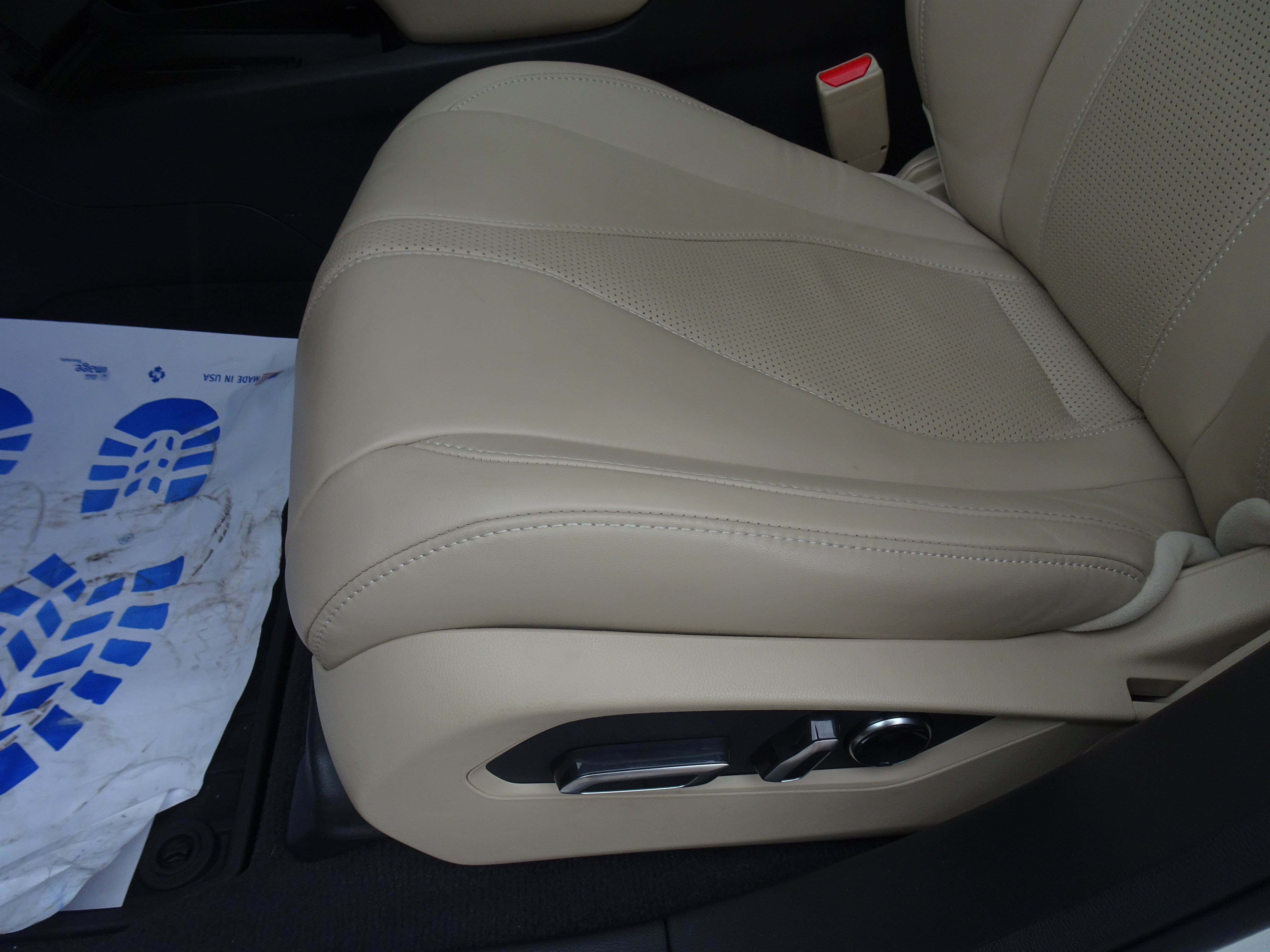 Used 2024 Acura RDX w/ Technology Package AWD/4WD image 9