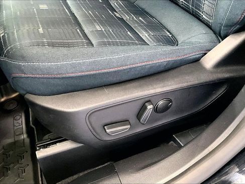 Used 2025 Ford Bronco Sport Heritage w/ Convenience Package image 38