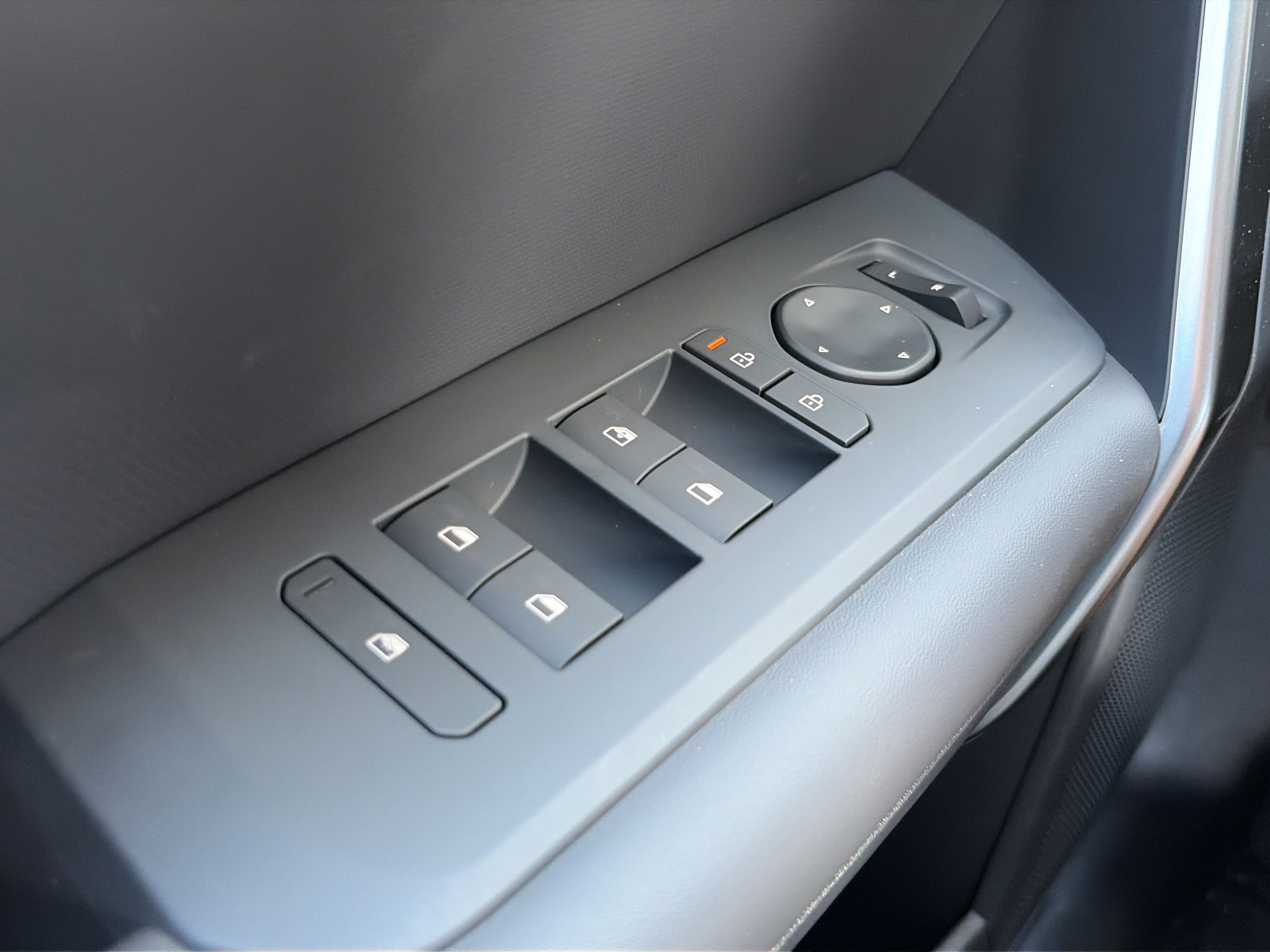 New 2027 Kia Seltos X-Line S AWD/4WD image 23