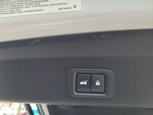 Used 2024 Mitsubishi Outlander SE AWD/4WD image 12