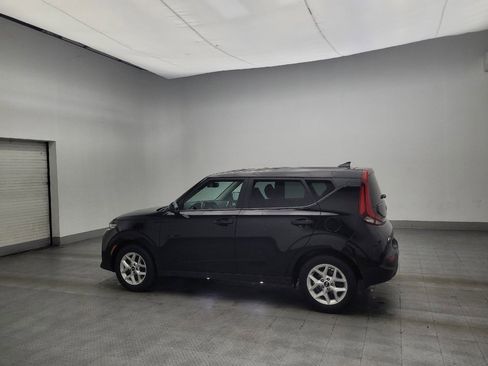 Used 2020 Kia Soul S image 3