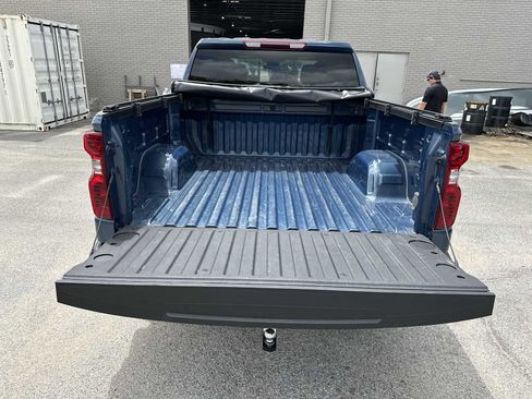 Used 2024 Chevrolet Silverado 1500 Custom w/ Turbomax Blackout Package image 25