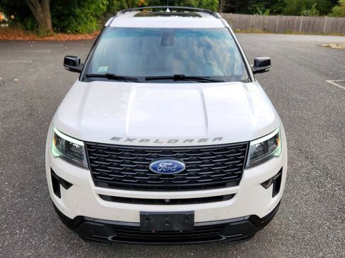 Used 2018 Ford Explorer Sport w/ Equipment Group 401A AWD/4WD image 5