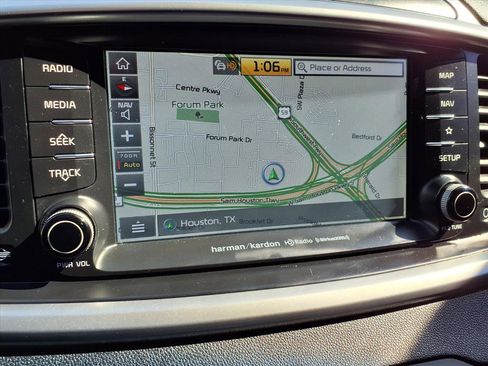 Used 2019 Kia Sorento SX image 6