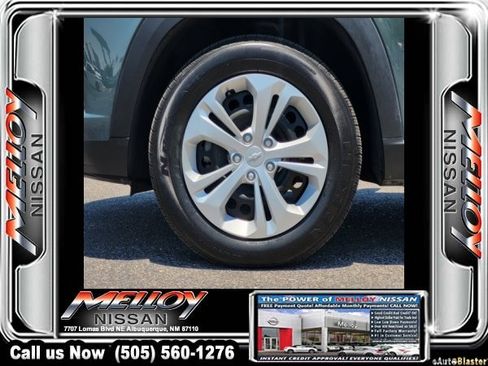 Used 2025 Chevrolet Trax LS FWD image 10