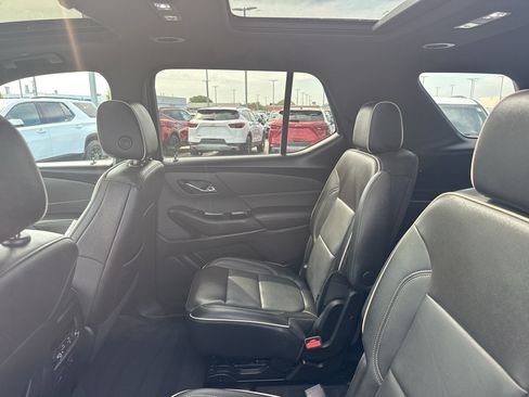 Certified 2022 Chevrolet Traverse Premier w/ Redline Edition AWD/4WD image 33