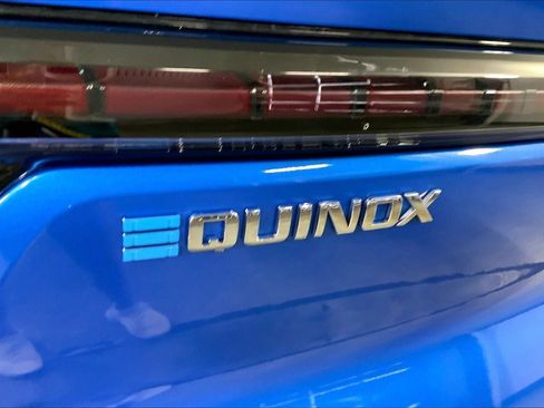Used 2025 Chevrolet Equinox EV LT w/ Convenience Package FWD image 8