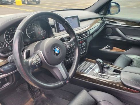 Used 2017 BMW X5 xDrive50i AWD/4WD image 12