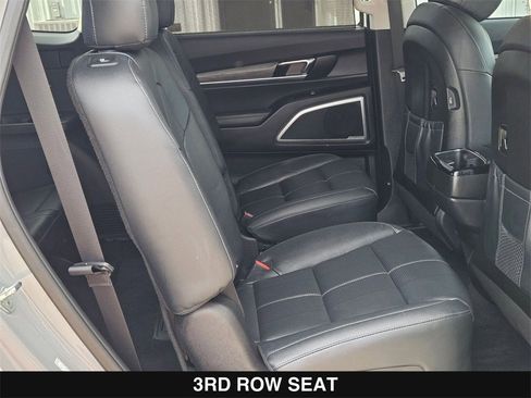 Used 2022 Kia Telluride EX w/ EX Premium Package image 30