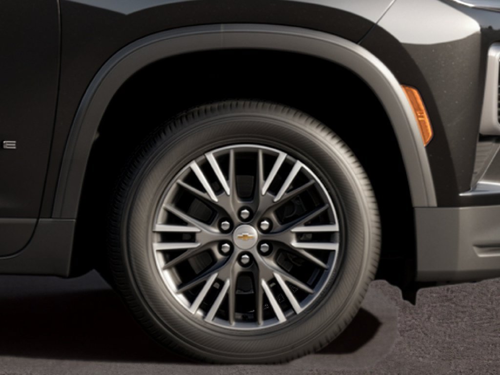 New 2027 Chevrolet Traverse LT w/ Driver Confidence Package FWD image 8