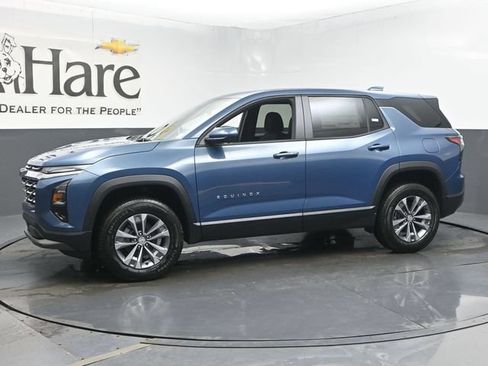 New 2026 Chevrolet Equinox LT w/ Safety and Technology Package FWD image 10