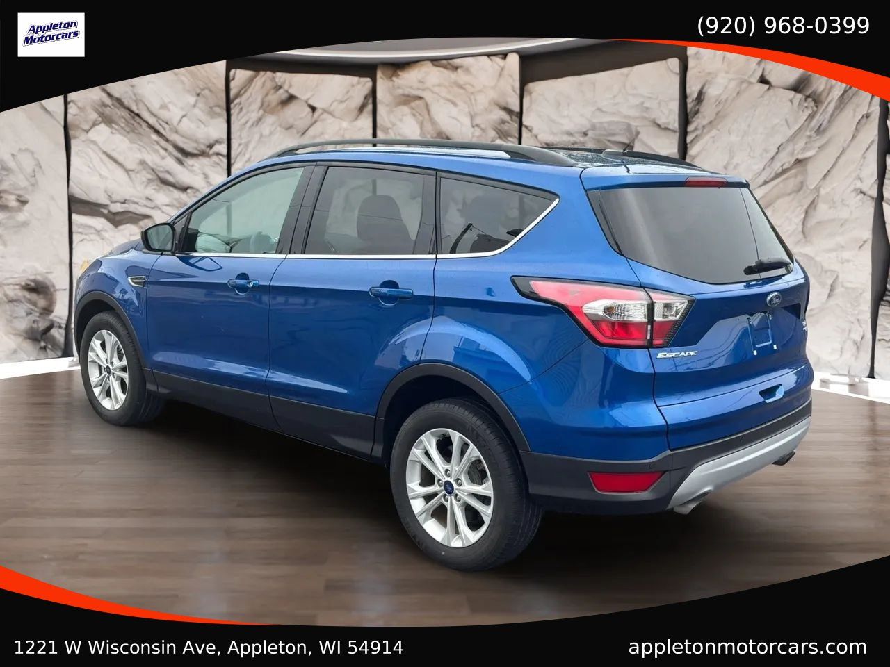 Used 2017 Ford Escape SE w/ Equipment Group 201A AWD/4WD image 4