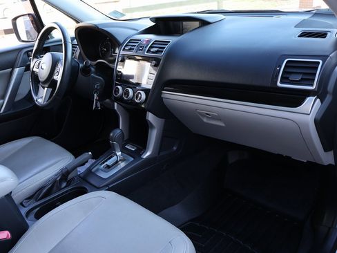 Used 2018 Subaru Forester 2.5i Limited image 8