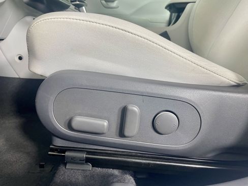 Used 2024 Hyundai Kona SEL image 16