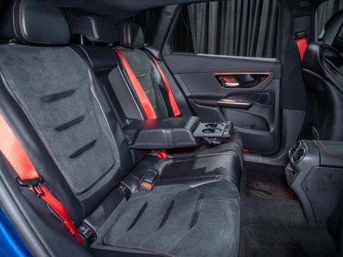 Used 2025 Mercedes-Benz GLC 43 AMG 4MATIC image 14